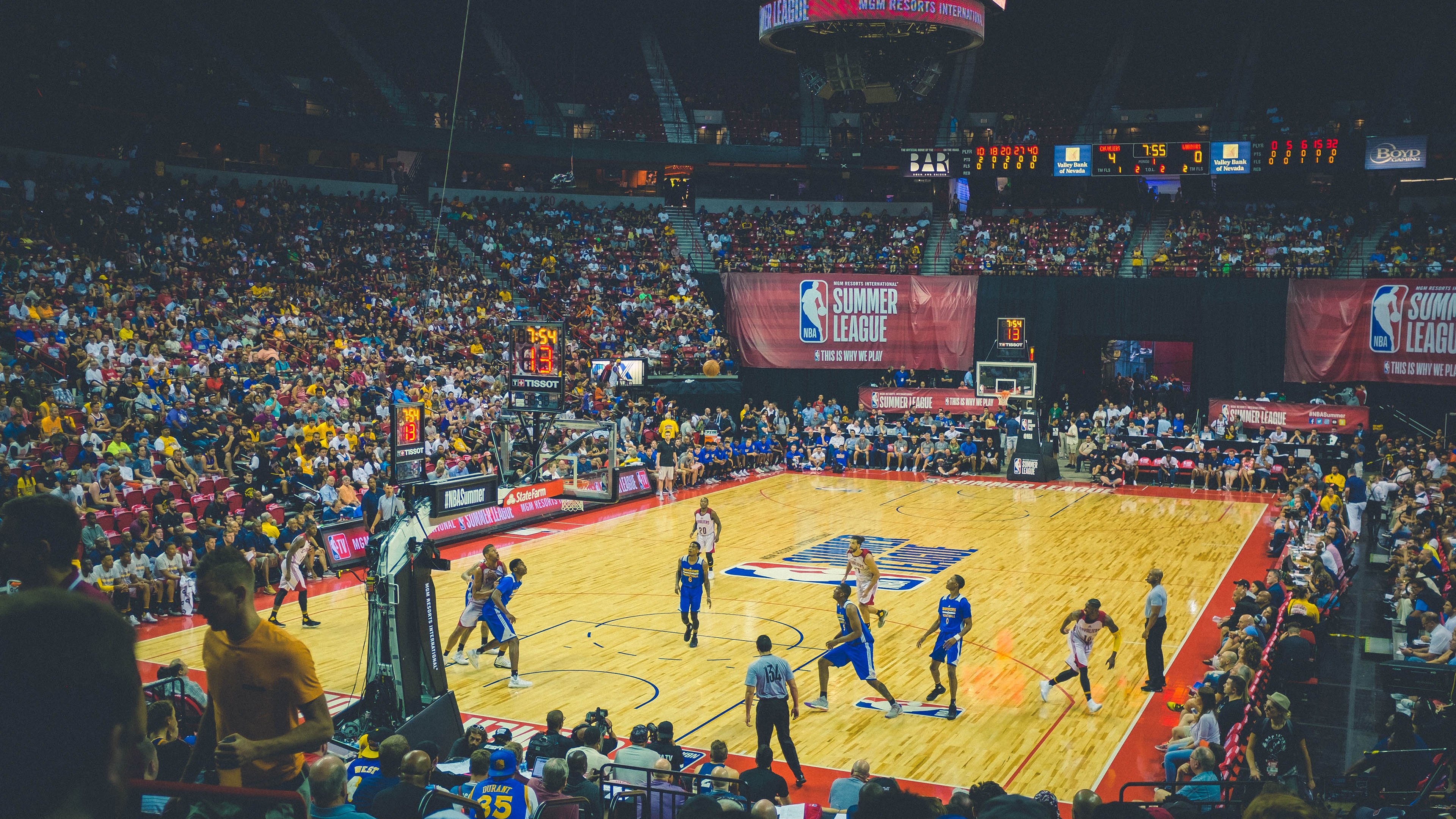 “教练智慧：战术调整让人叹为观止”，战术教学