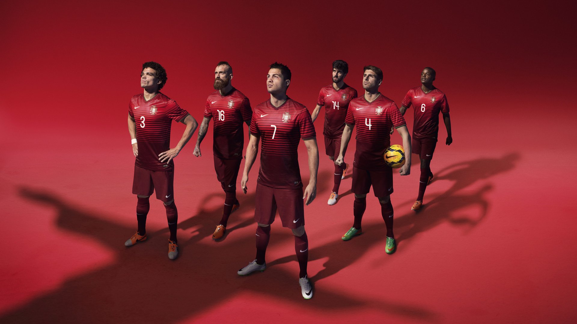 “法甲争冠形势逐步明朗，传统强队展现强大实力”，法甲联赛强队