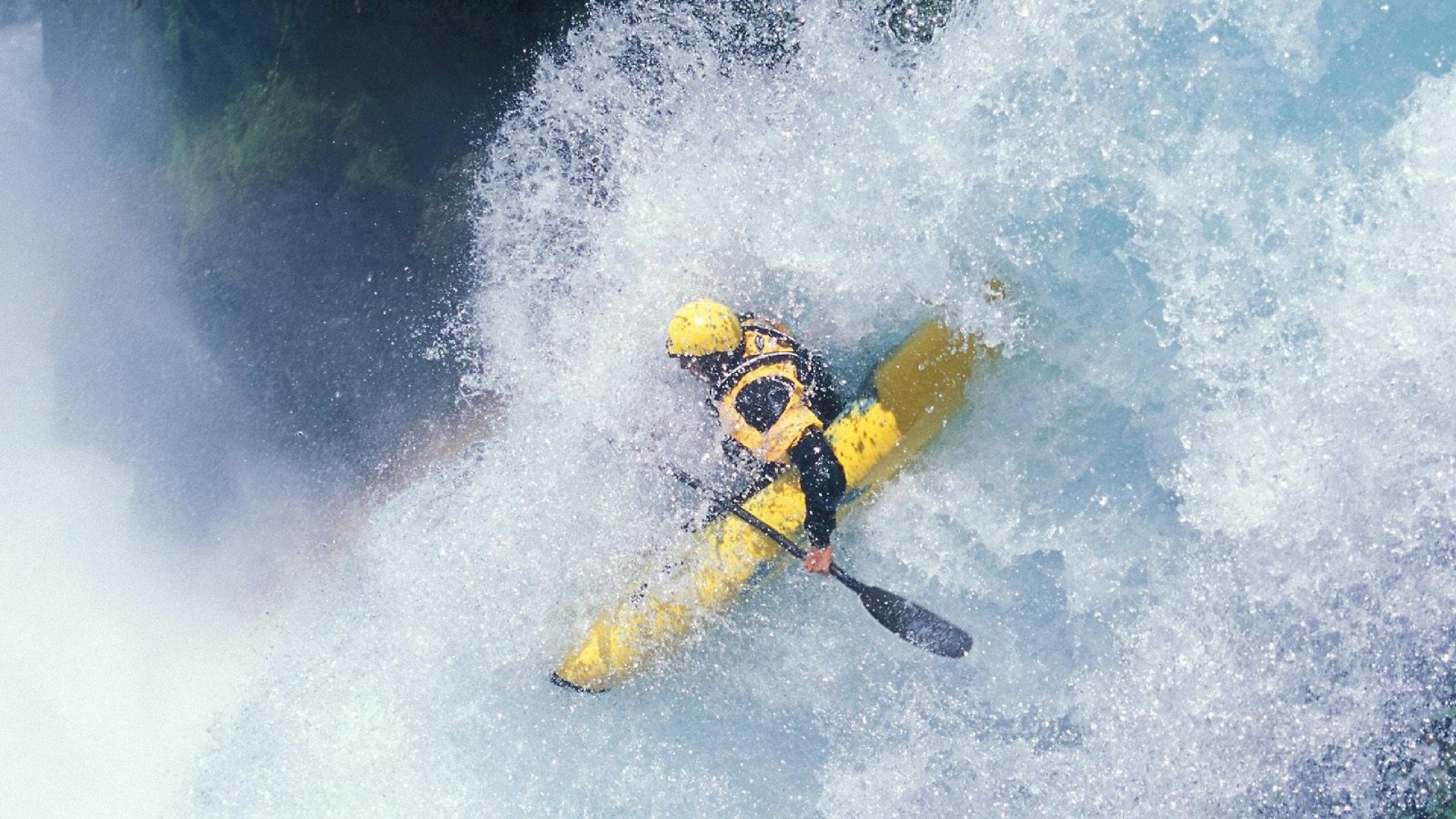 意甲经典战：那不勒斯逆转米兰双雄，激烈程度令人震撼，意甲第二轮那不勒斯对ac米兰
