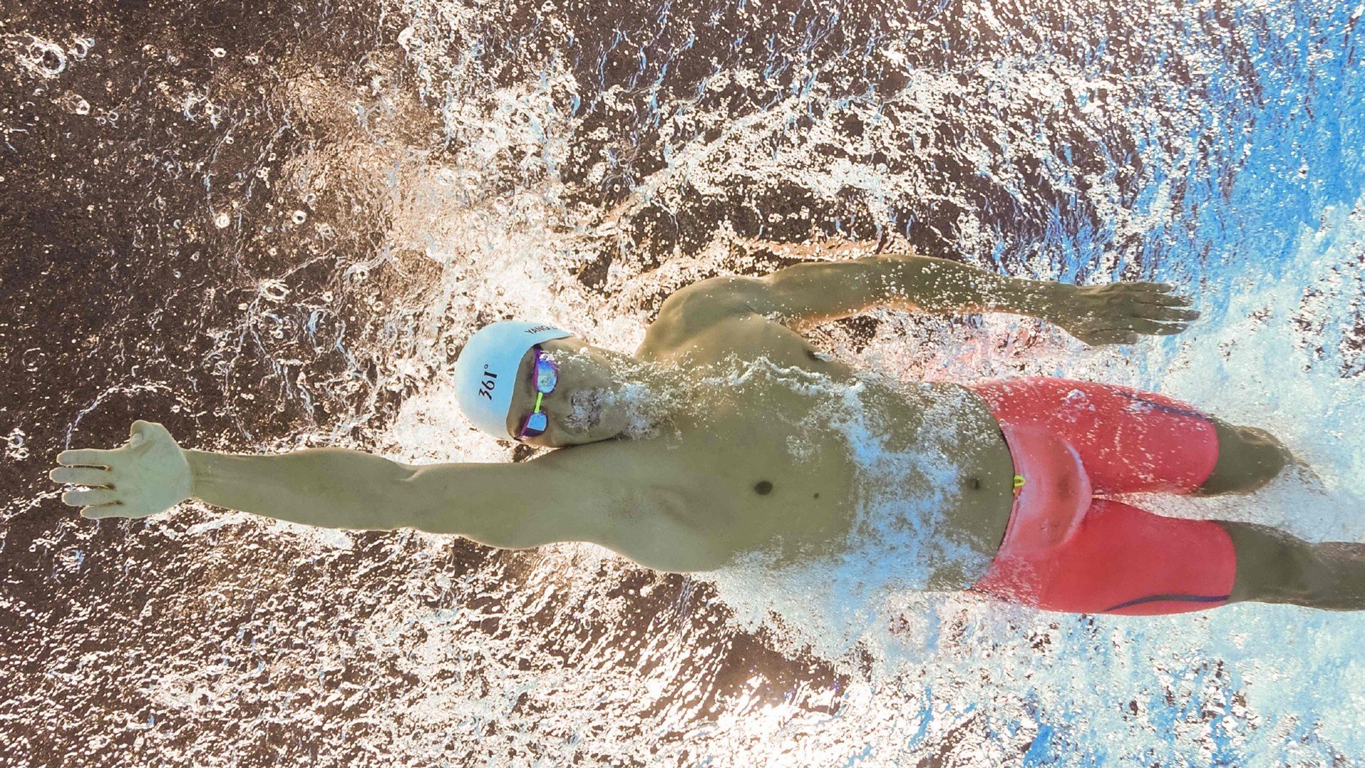 梅赛德斯在技术革新中迎难而上，梅赛德斯公司